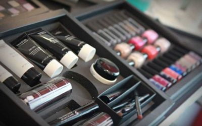 PERFETTE CON IL MAKE UP VAGHEGGI
Vanità, esigenza, esaltazione, a volte copertur…