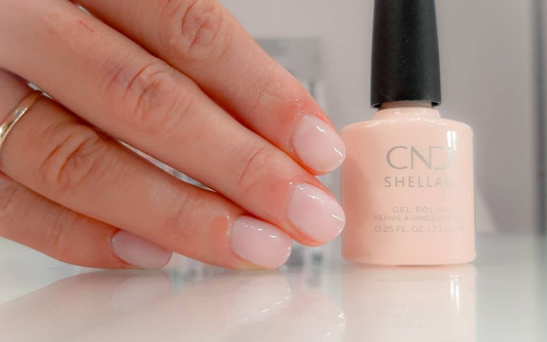Quando la semplicita incontra leleganza Bouquet by Shellac Stay Wellness