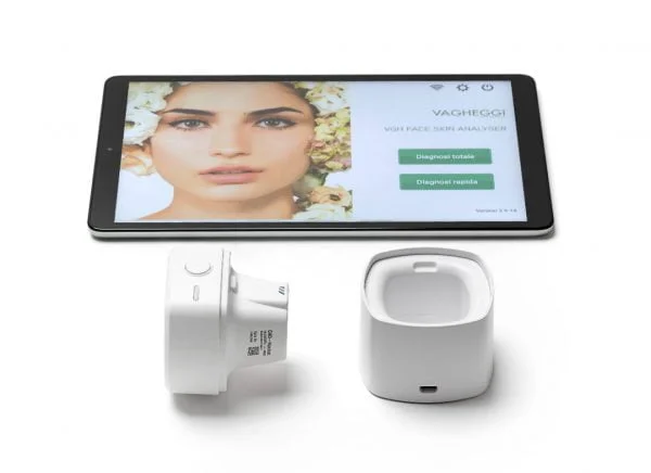 VGH FACE SKIN ANALYSER
