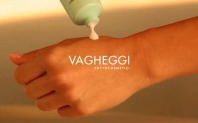 Il regalo perfetto per Natale 2025? Theatre 1585 Limited Edition 
Crema viso ant…