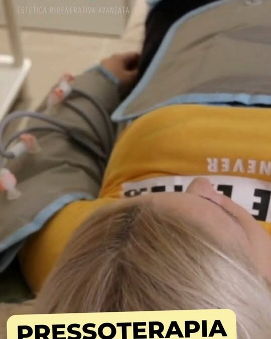 La pressoterapia è un trattamento professionale che utilizza una compressione se…